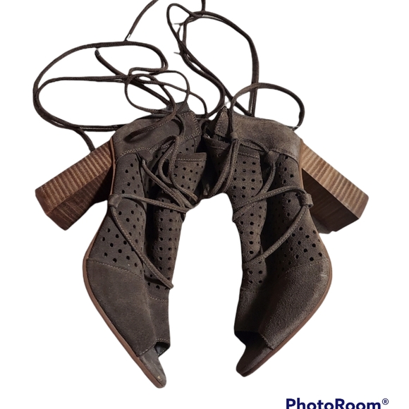 Western Leather Ankle Boots 8 Tan Kalio Wrap Lace Peep Toe Perforated Festival - Picture 1 of 7